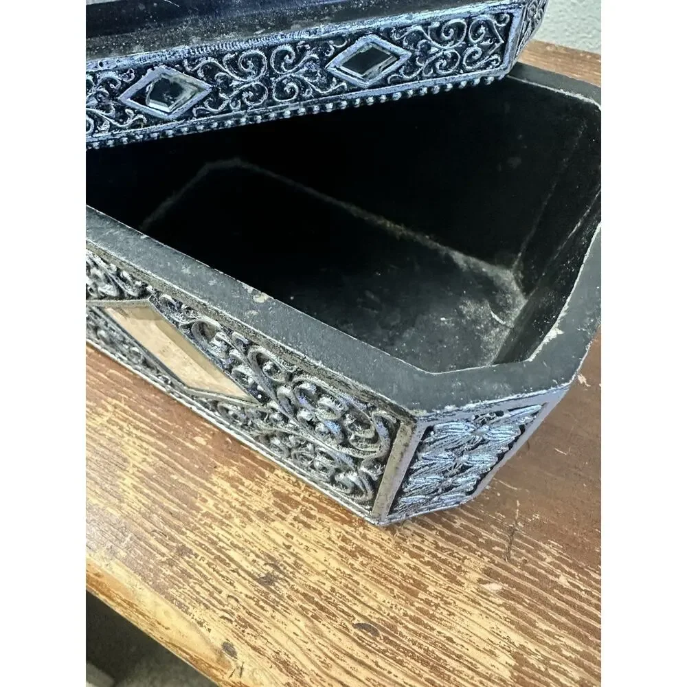 Unbranded vintage silver